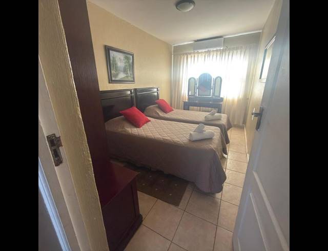 3 BEDROOM PROPERTY TO RENT IN ROCKLANDS